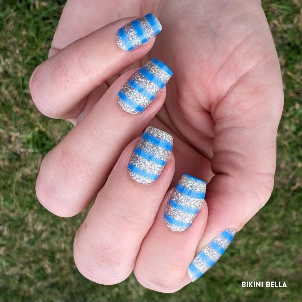 🔥 $3 Add-On. Color Street Nail Strips in Bikini Bella